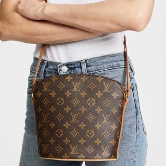 Louis Vuitton Handbags - 💎✨Authentic✨💎Louis Vuitton Monogram Drouot Cross Body Bag